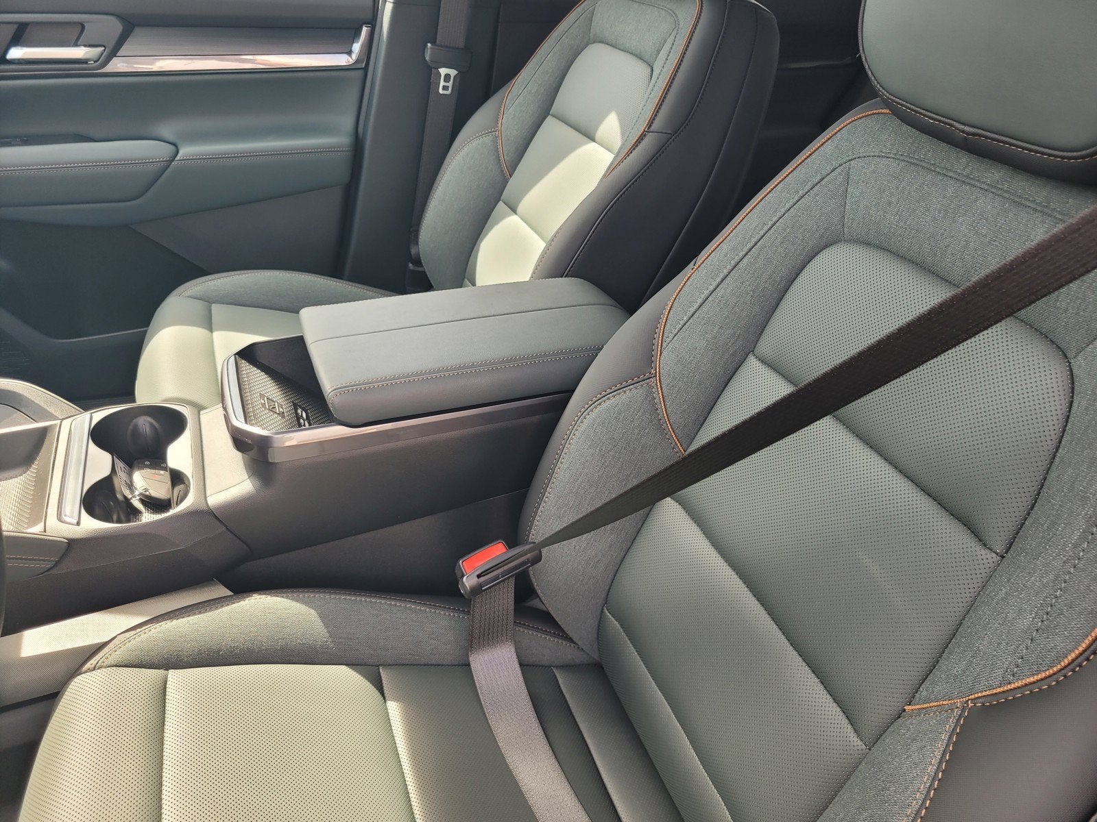 2027 GMC Terrain AT4