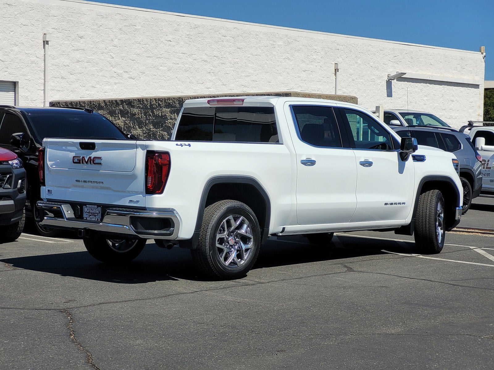 2026 GMC Sierra 1500 SLT