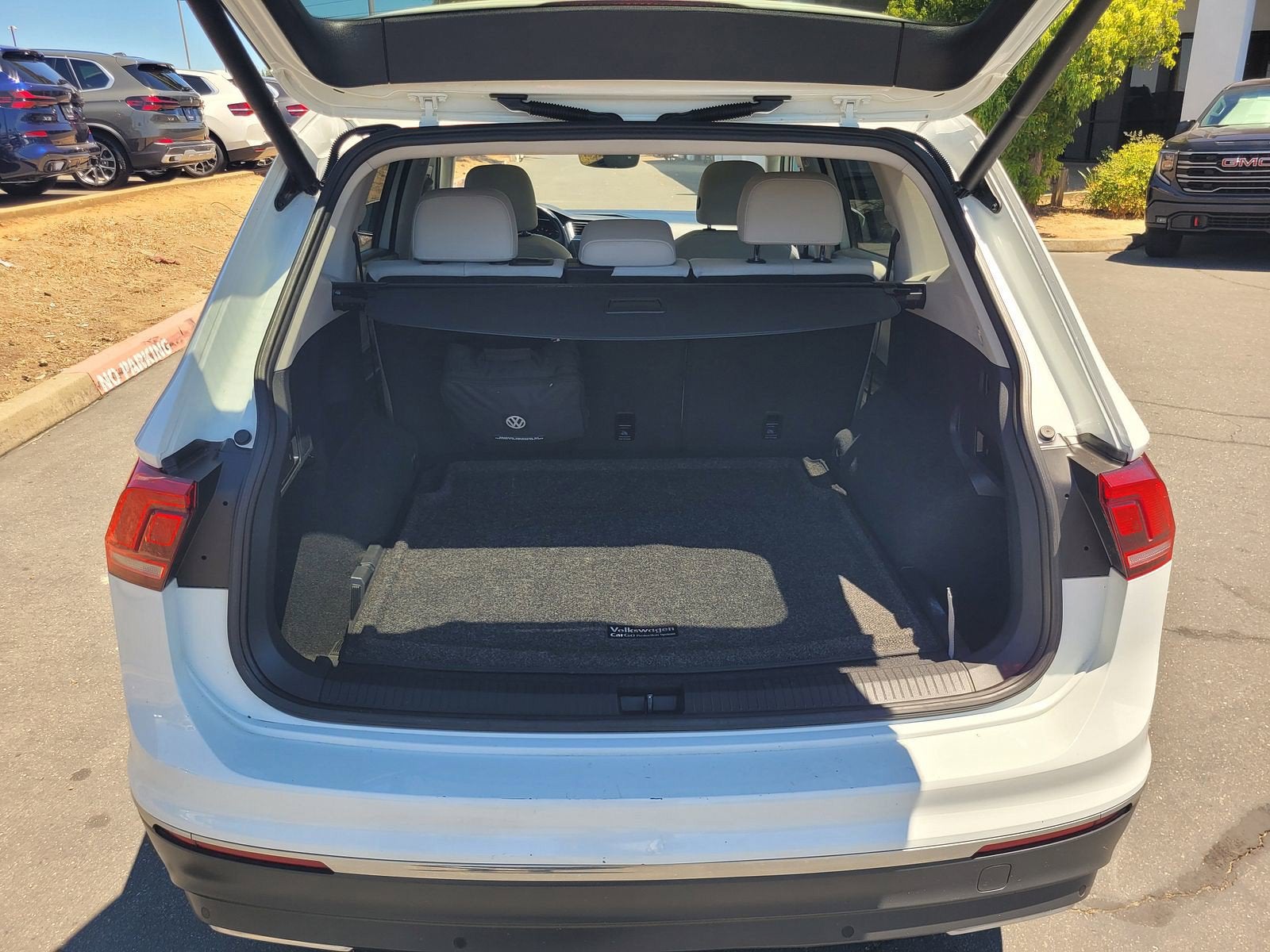 2020 Volkswagen Tiguan SE