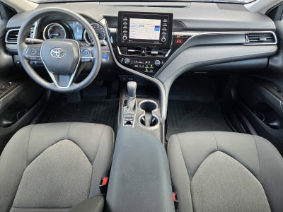2022 Toyota Camry Hybrid LE