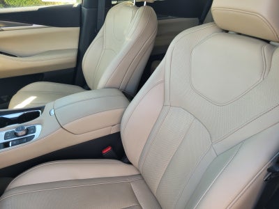 2024 INFINITI QX60 LUXE