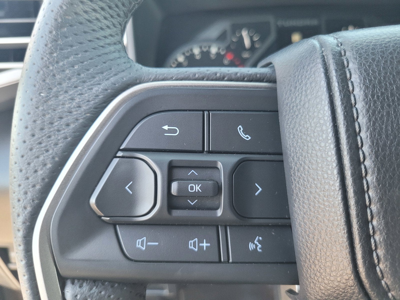 2026 Toyota Tundra 4WD SR