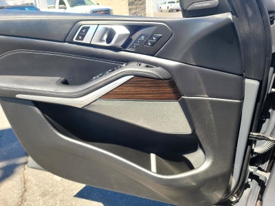 2021 BMW X5 M50i