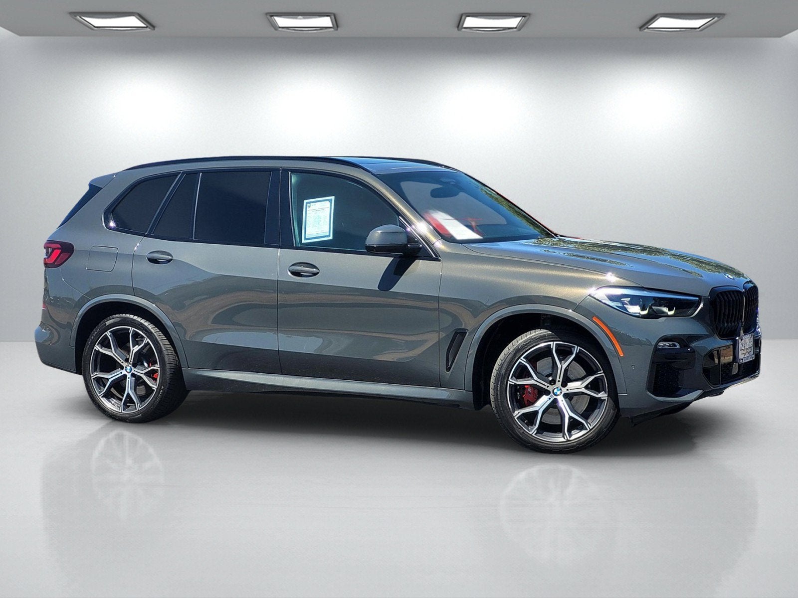 2021 BMW X5 M50i