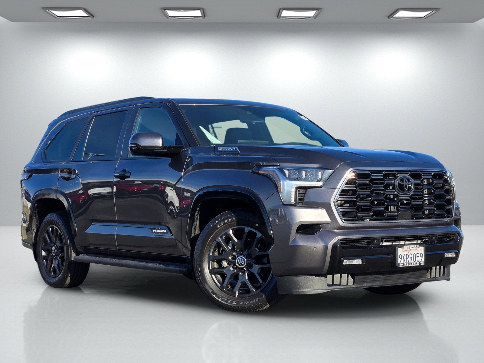 2024 Toyota Sequoia SR5