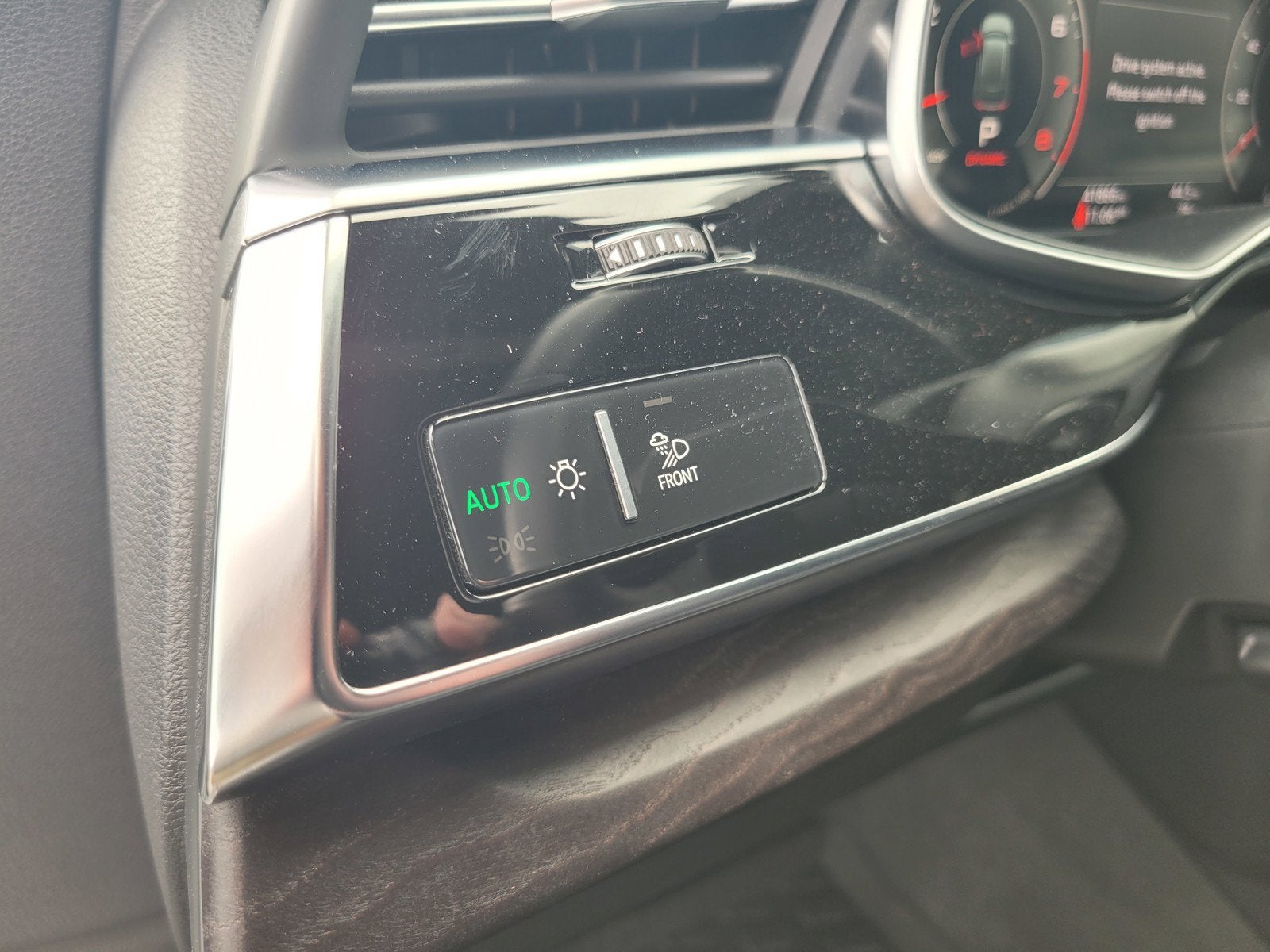 2022 Audi Q8 Prestige