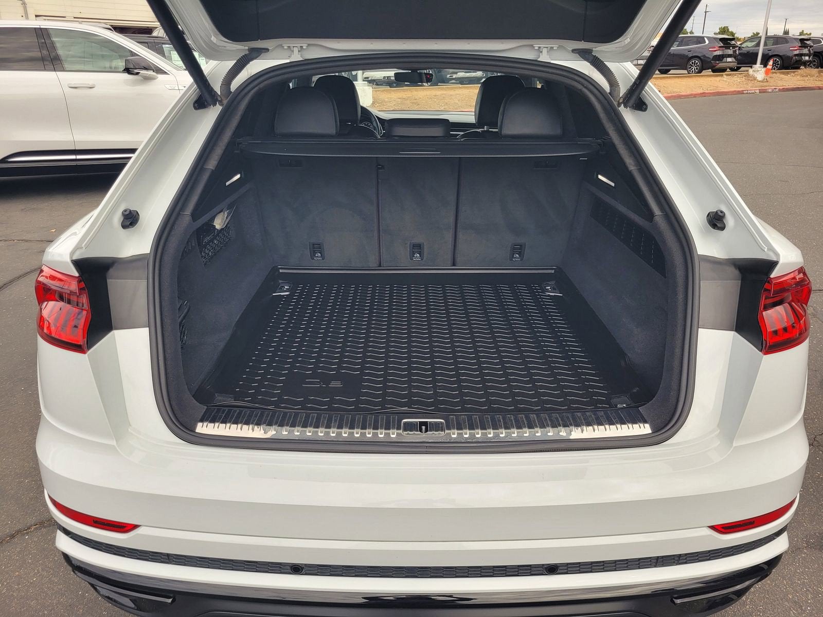 2022 Audi Q8 Prestige